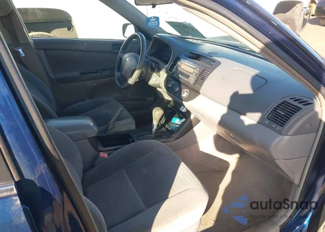 2005 Toyota Camry Le from USA, damaged, VIN 4T1BE32K15U095982